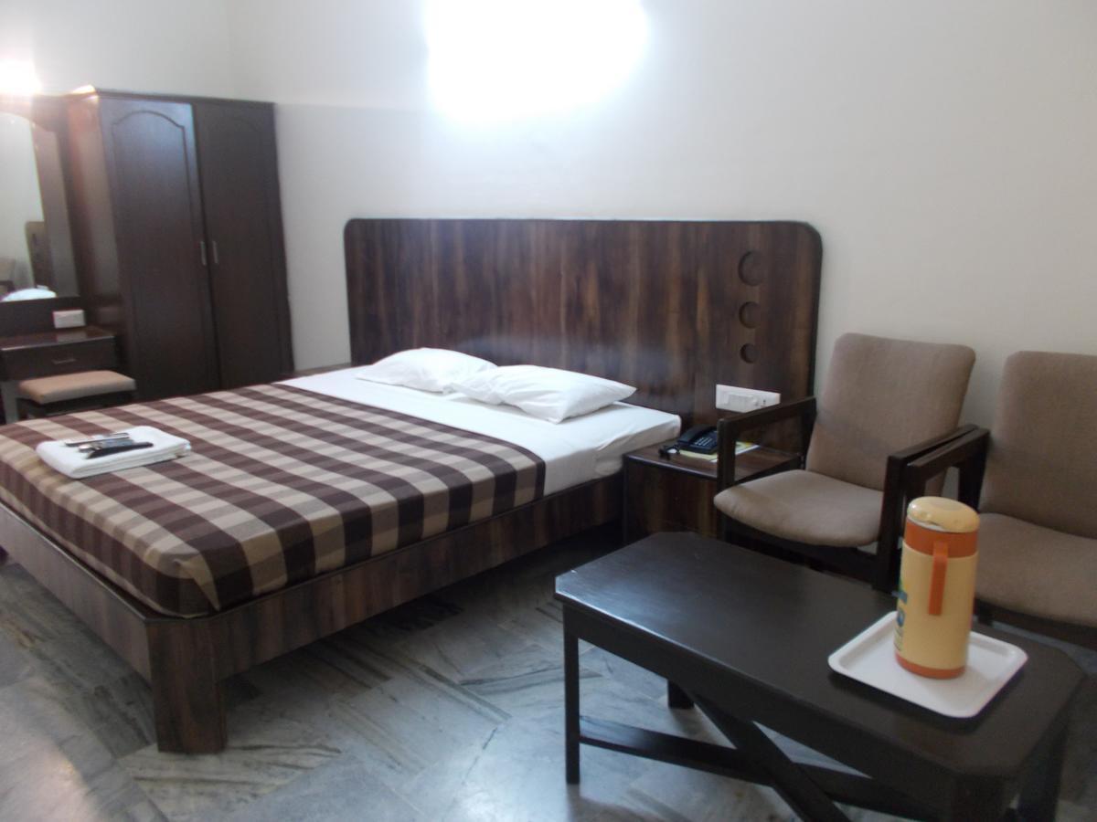 Samrat Residency Hotel Bangalore Exterior foto