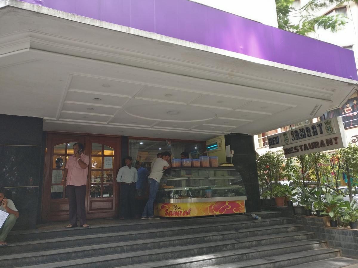 Samrat Residency Hotel Bangalore Exterior foto