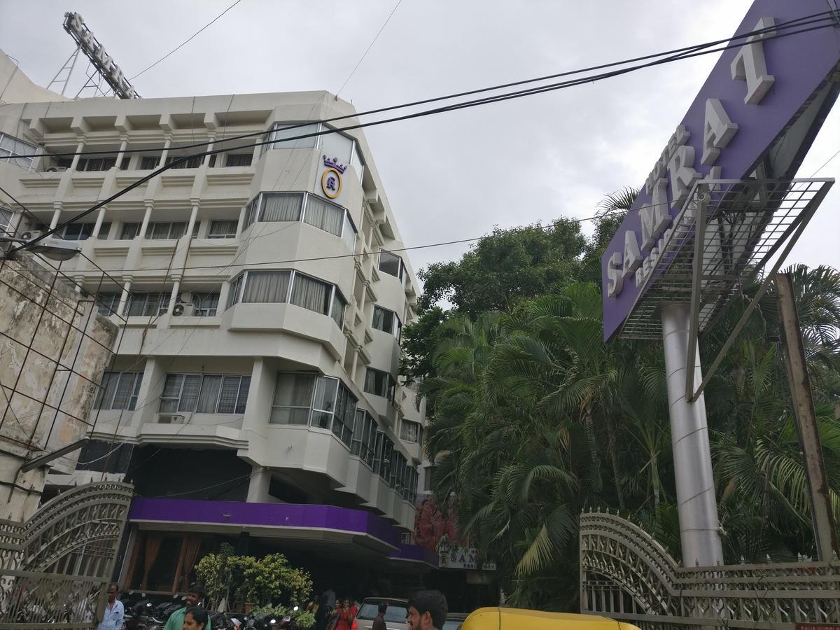 Samrat Residency Hotel Bangalore Exterior foto