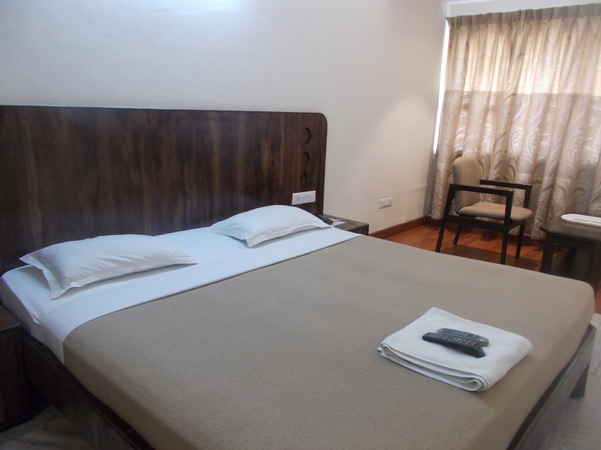 Samrat Residency Hotel Bangalore Exterior foto